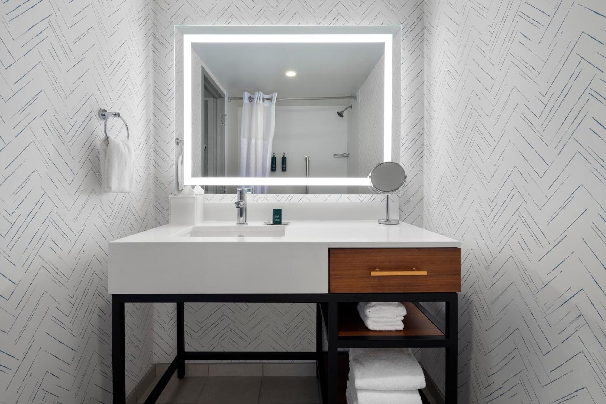 Doubletree By Hilton Hartford Downtown Hotel Ngoại thất bức ảnh