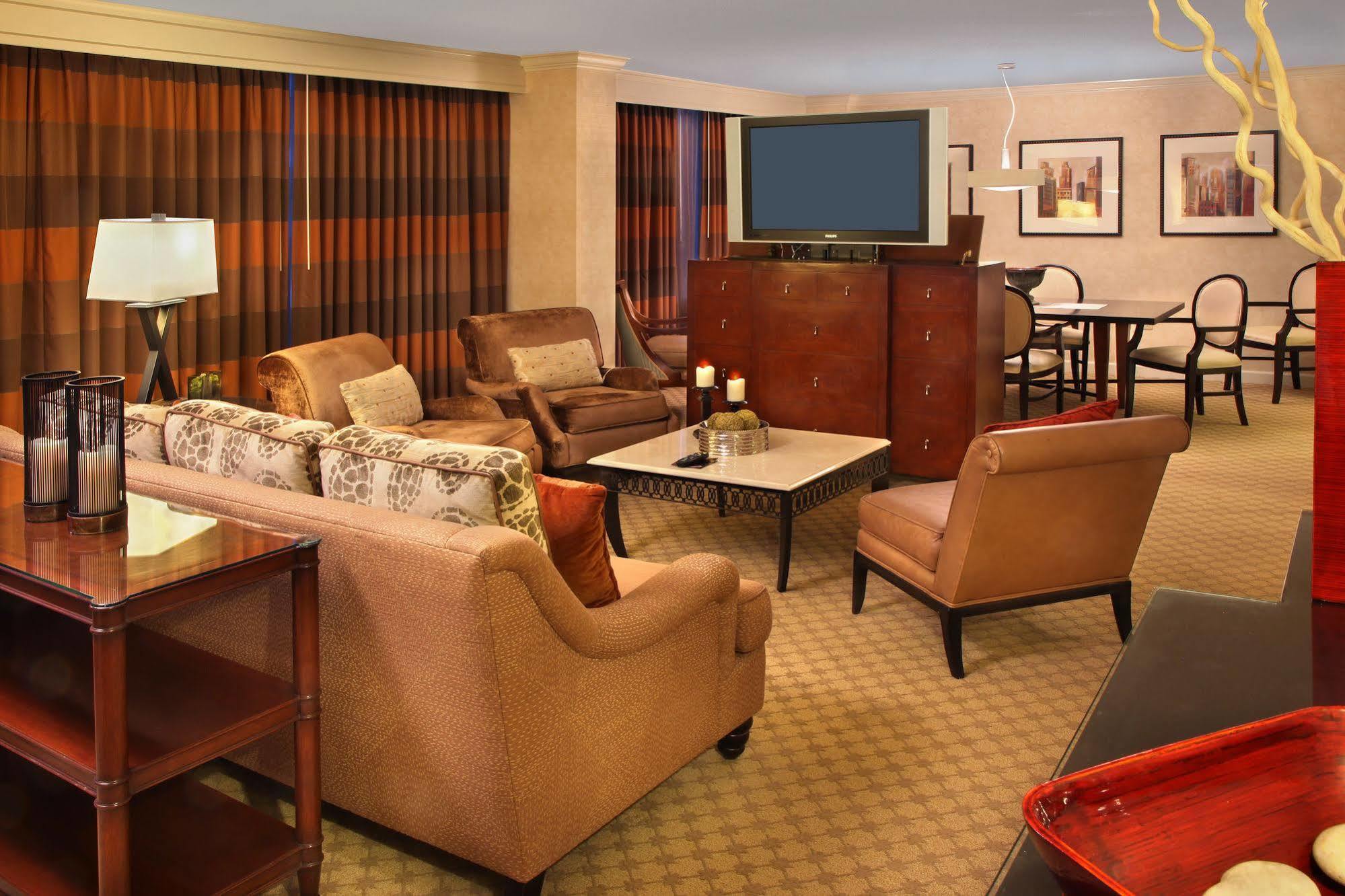 Doubletree By Hilton Hartford Downtown Hotel Ngoại thất bức ảnh