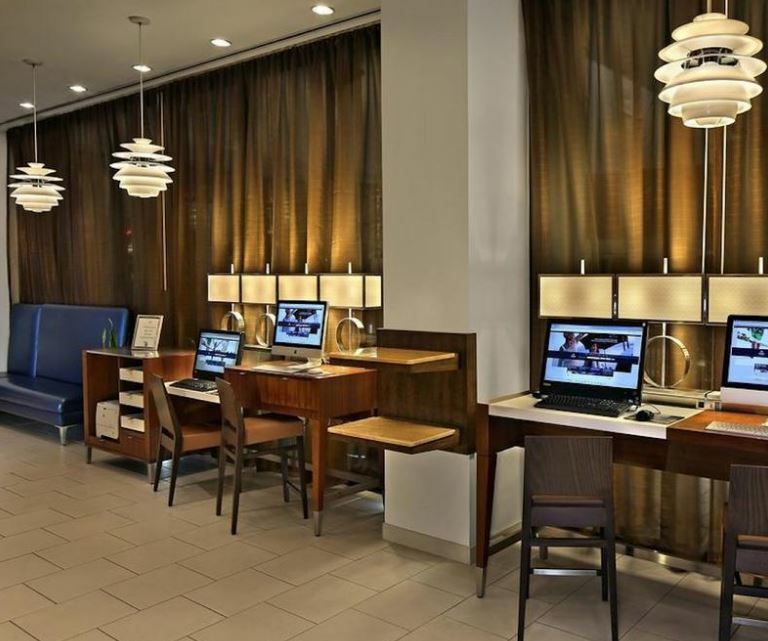 Doubletree By Hilton Hartford Downtown Hotel Ngoại thất bức ảnh